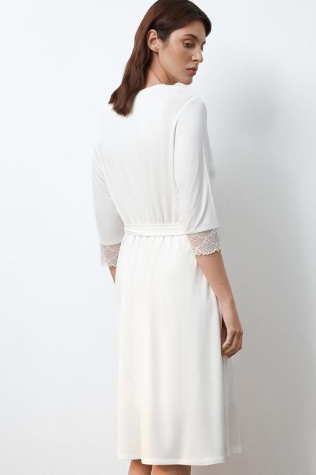 Effetto 02105 Халат жіночий айворі