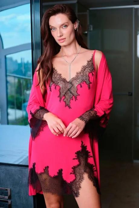 Effetto 03329O Жіноча нічна сорочка фуксія-чорний колір