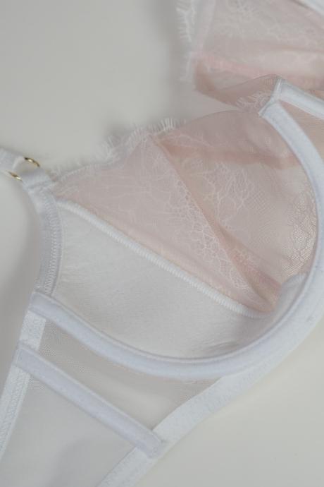 MEDIOLANO Бюстгальтер PURE SOFT SIDE SUPPORT 19260 білий колір